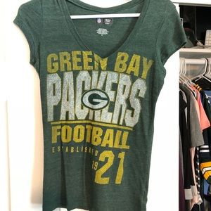Packer V-Neck